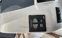 f1f26_7_747774.jpg