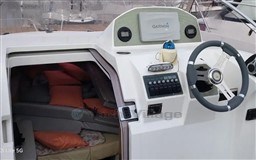 06e11_2.jpg