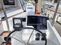4489e_nztfi_nautitech_40_open_23_.jpg