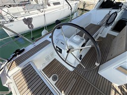 14dd0_smqte_oceanis_38_la_grande_motteimg_7321.jpg