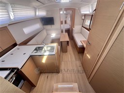 506cc_fp7e8_sun_odyssey_380_la_grande_motteimg_6095.jpg