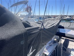 a0a48_h43vh_sun_odyssey_380_la_grande_motteimg_6090.jpg