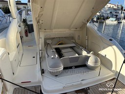 1ca2a_kqj1e_19_cranchi_endurance_39_privilege_yacht.jpg