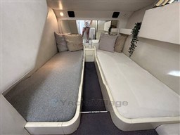 1b602_zwafm_guy_couach-lauceras-privilegeyacht_0021.jpg