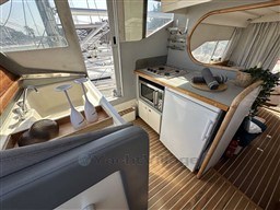 9fe8a_ezywv_guy_couach-lauceras-privilegeyacht_0016.jpg