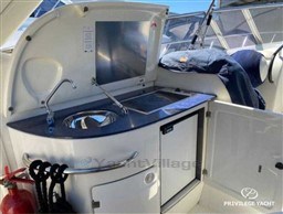 b616d_wk053_3_cranchi_endurance_41_privilege_yacht.jpg