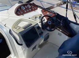 b770d_ldx93_4_cranchi_endurance_41_privilege_yacht.jpg