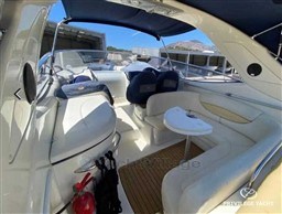 f97c0_btliv_2_cranchi_endurance_41_privilege_yacht.jpg