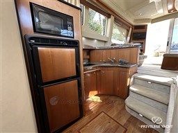 58c1e_ftfsa_19_sea_ray_544_sedan_privilege_yacht.jpg