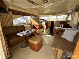 e4dd2_uudc2_10_sea_ray_544_sedan_privilege_yacht.jpg