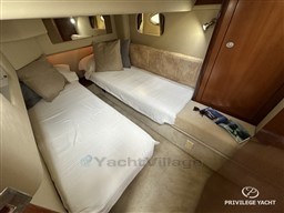 d9c20_5nrpl_22_sea_ray_544_sedan_privilege_yacht.jpg