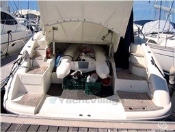 841dc_tesgc_3-atlantis-47-privilege-yacht.jpg