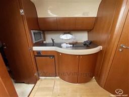 20d45_jvr2g_10-atlantis_425-sc-privilege-yacht.jpg