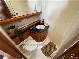 46bd0_ny5cy_13-atlantis_425-sc-privilege-yacht.jpg