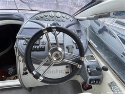 9bc8c_ofkqg_5_1-atlantis_425-sc-privilege-yacht.jpg