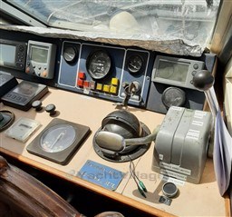 tcvar_20_sertral_72_tableau_de_bord.jpg