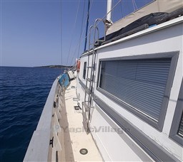 zHasu_16_sertral_72_babord.jpg