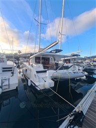 eqMxv_3_fountaine_pajot_vue_arriere.jpg