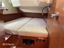 a76ea_i766_1783526119.jpg