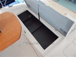 820c7_9.jpg