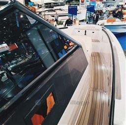 fc920_16.jpg