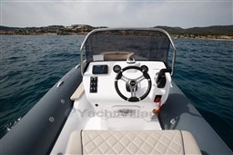 d1525_7.jpg