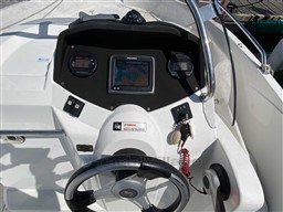 e3b7d_382_623_3.jpg