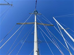 75a45_382_578_9.jpg
