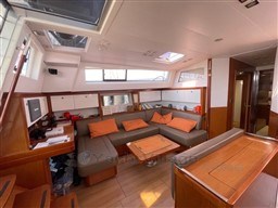 ba3c1_beneteau_sense_55-9.jpg