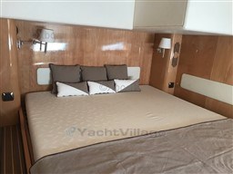 4b3d8_privilege_585-9.jpg