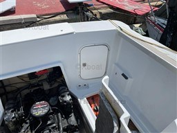 87eba_bayliner_2452_ciera-9.jpg