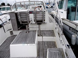 defdc_rhea_750_open-14.jpg