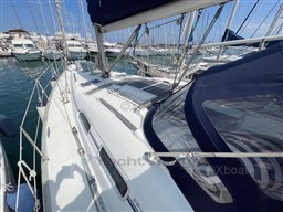 f8e8b_oceanis_393_clipper-6.jpg