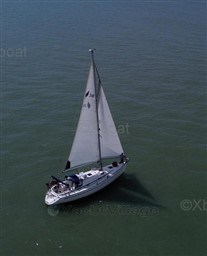14174_bavaria_38_cruiser-5.jpg
