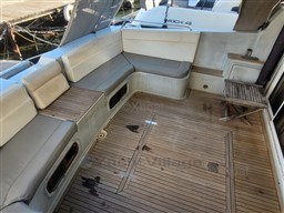 9002c_fairline_50-11.jpg