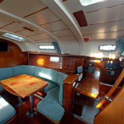 9dcfd_oceanis_381-19.jpg