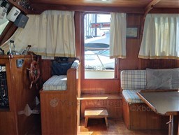 a97e7_grand_banks_42_classic-13.jpg