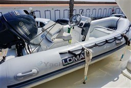 175a1_azimut_68_fly-3.jpg