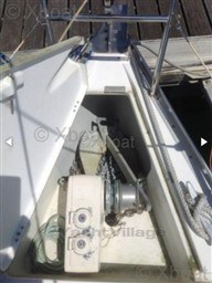bb190_oceanis_323-5.jpg