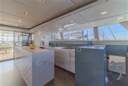 230d3_sunreef_80-41.jpg
