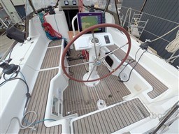 8464b_sun_odyssey_33_i_performance-4.jpg
