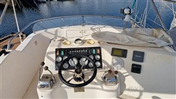 9ac9c_riviera_335_fishing_1er_main-13.jpg