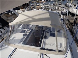 30f52_oceanis_45-8.jpg