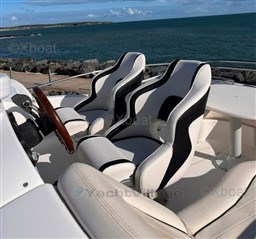 99c05_prestige_32-29.jpg