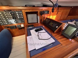 c52ce_dufour_36_classic-17.jpg