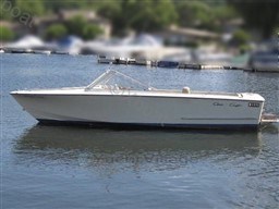 331a6_chris_craft_lancer_23-1.jpg
