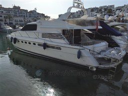 f510e_fairline_65_squadron-8.jpg