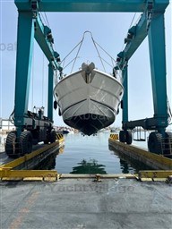 ecfd1_fairline_65_squadron-10.jpg