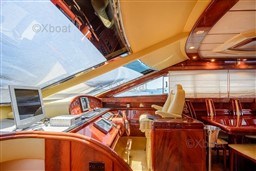 cea81_astondoa_72-5.jpg