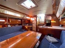 18a56_dufour_325_grand_large-7.jpg